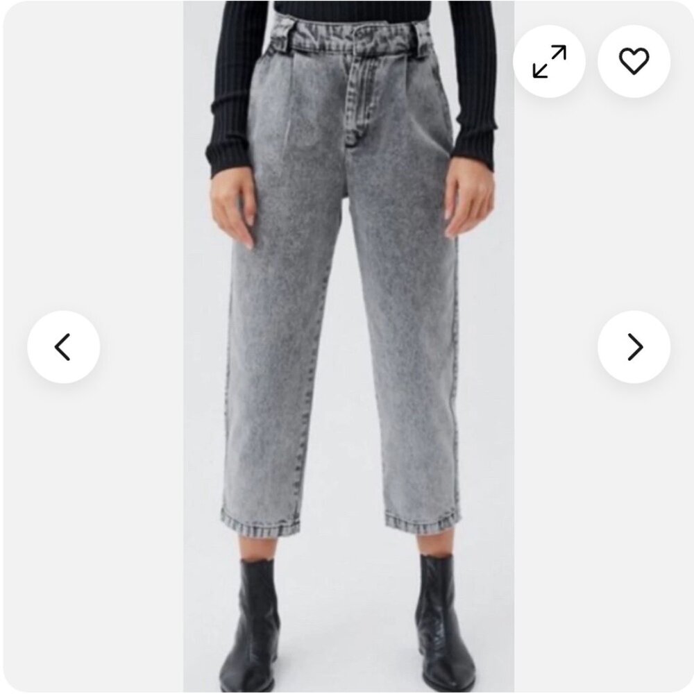 {Urban Outfitters| BDG} Paperbag Style Straight Ankle Length Jeans ~ Size 26